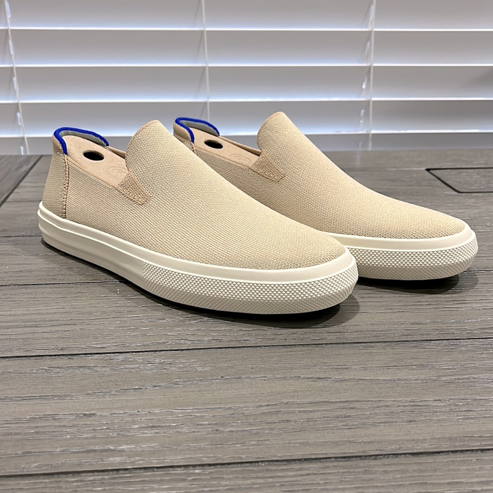 NWT Tan Rothy’s Sneakers Size 10